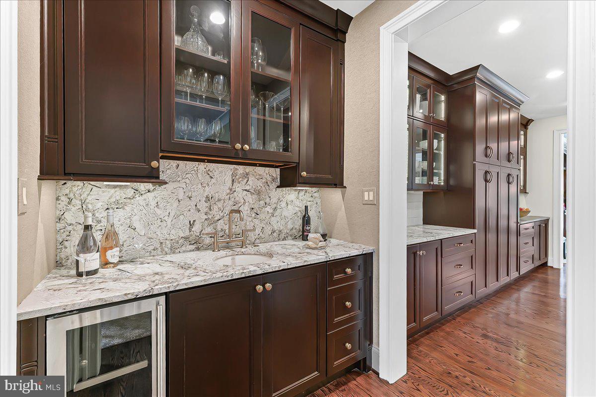 234 Valley Ridge Road Haverford, PA 19041 - Photo 8 of 41