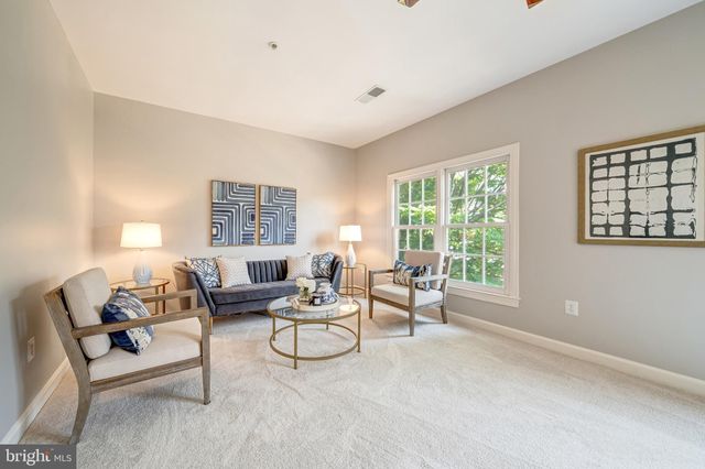 $1,120,000 | 1628 Colonial Hills Drive, McLean, VA 22102