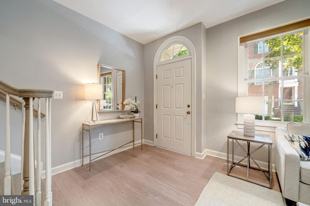 $1,120,000 | 1628 Colonial Hills Drive, McLean, VA 22102