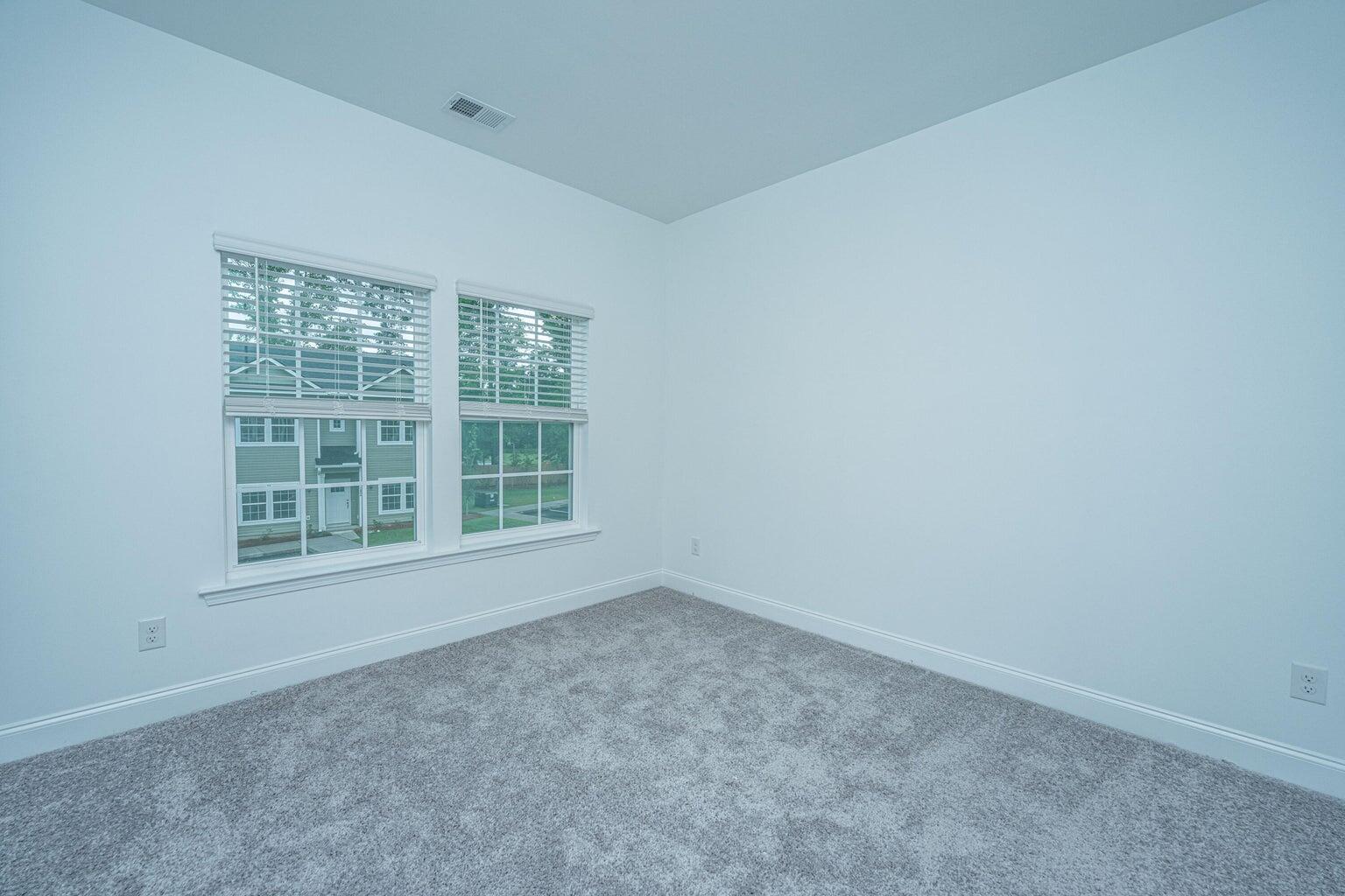 1102 Twin Rivers Drive Wando, SC 29492 - Photo 3 of 38 20241018132507891521000000-o
