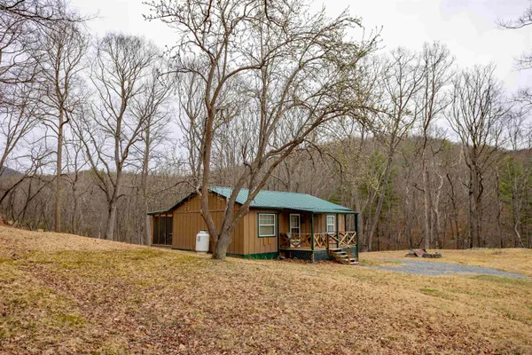 $199,900 | 49 Mount Top Road, Baker, WV 26801