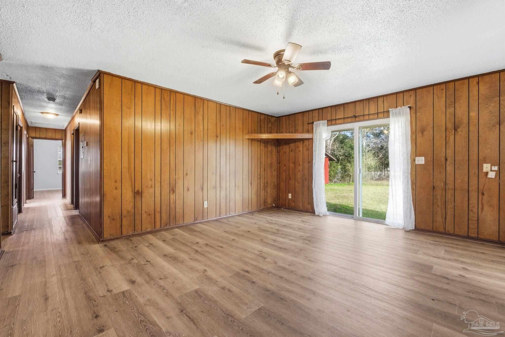 6430 West 9 Mile Road Pensacola, FL 32526 - Photo 11 of 29