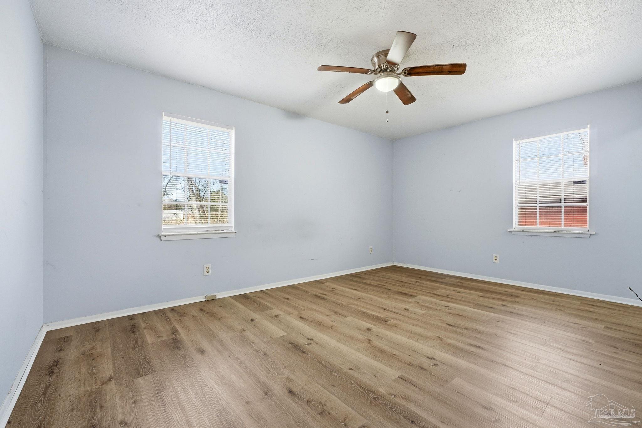 6430 West 9 Mile Road Pensacola, FL 32526 - Photo 12 of 29