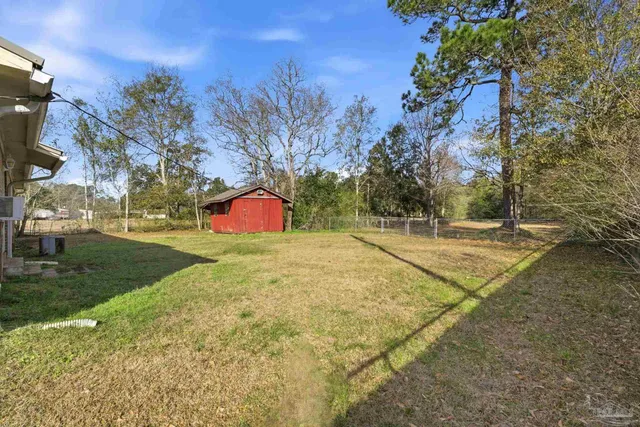 $300,000 | 6430 West 9 Mile Road, Pensacola, FL 32526