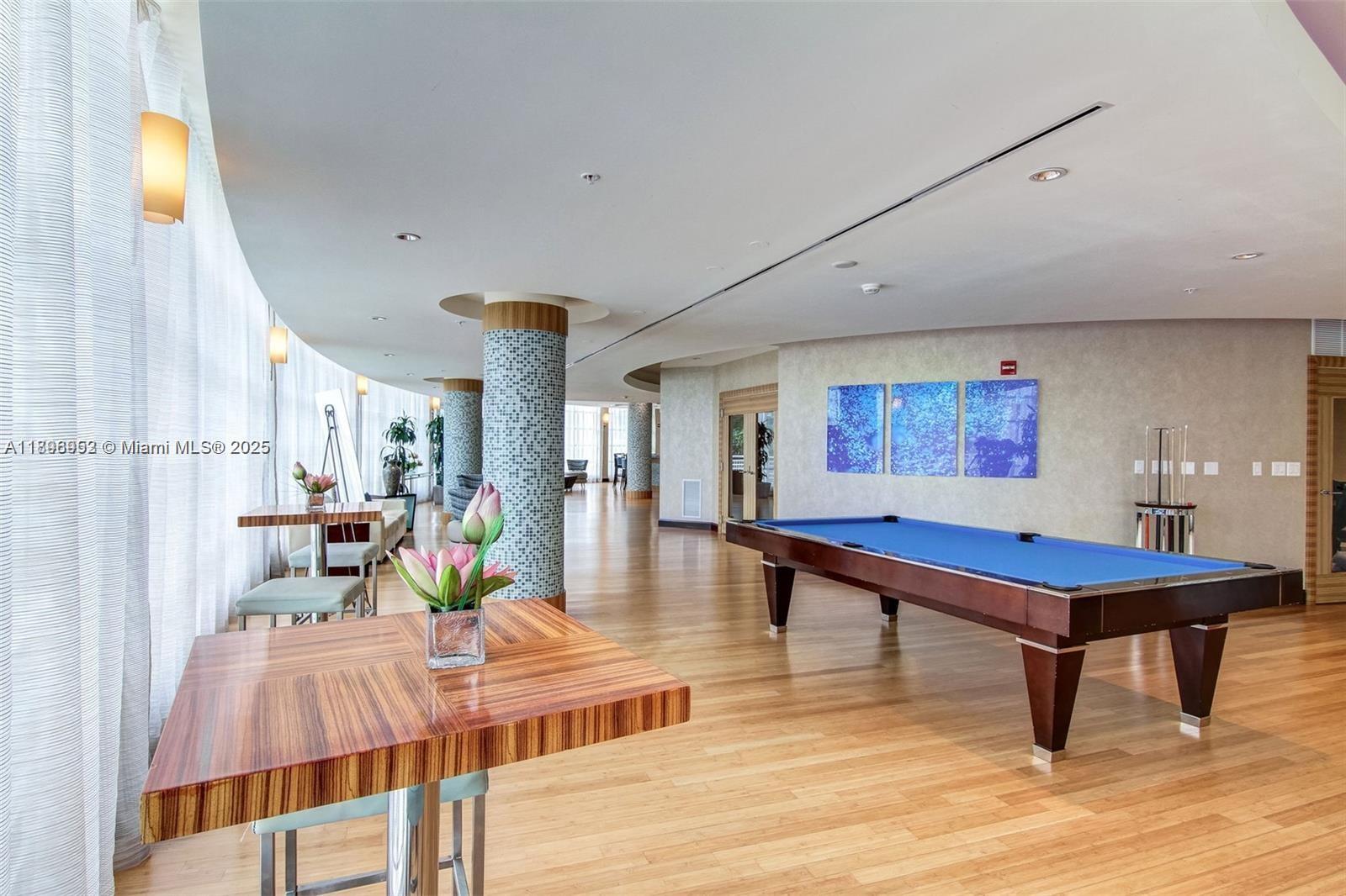 244 Biscayne Boulevard, Unit 3708 Miami, FL 33132 - Photo 37 of 51