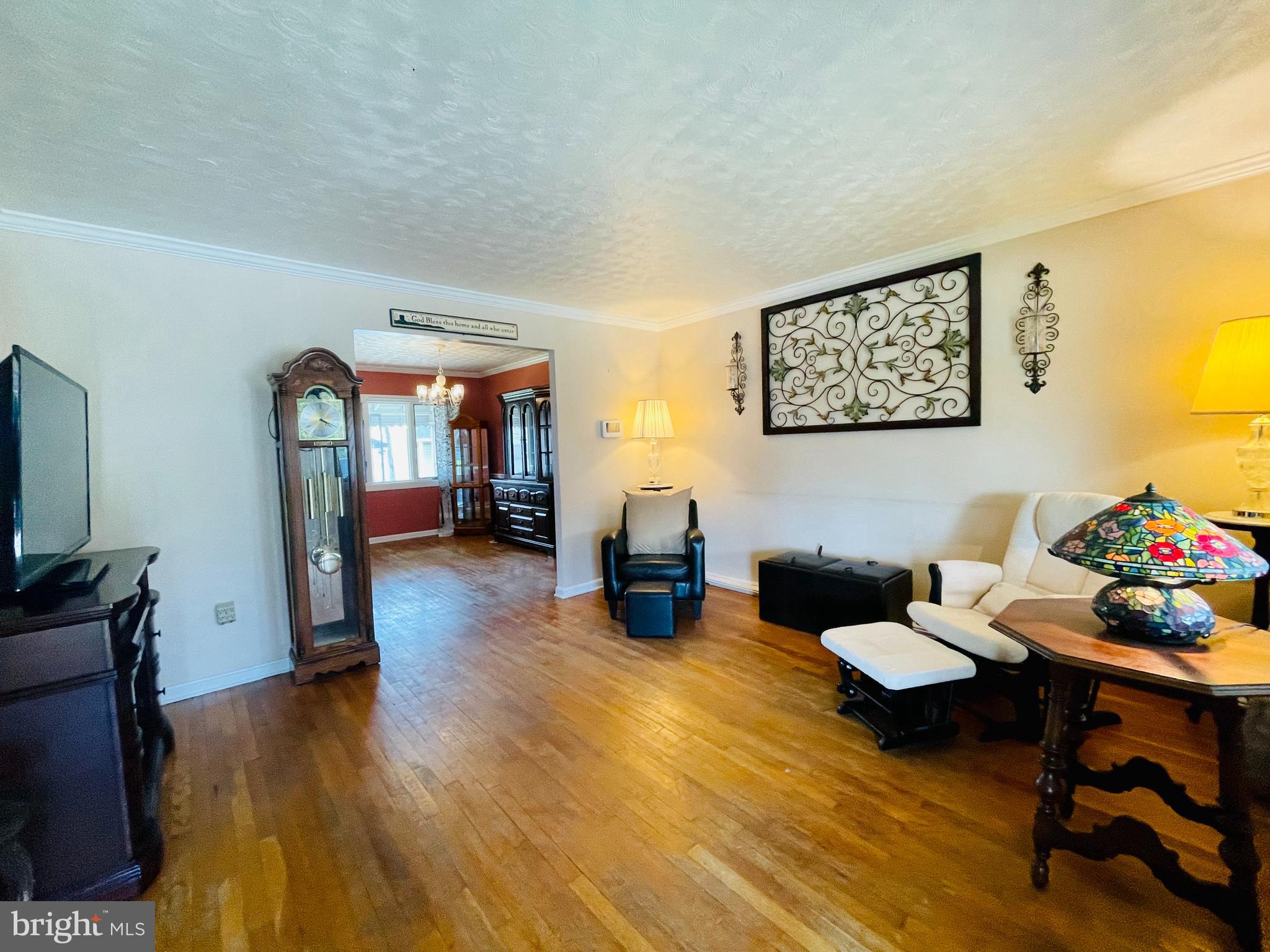 838 Lannerton Road Baltimore, MD 21220 - Photo 2 of 6