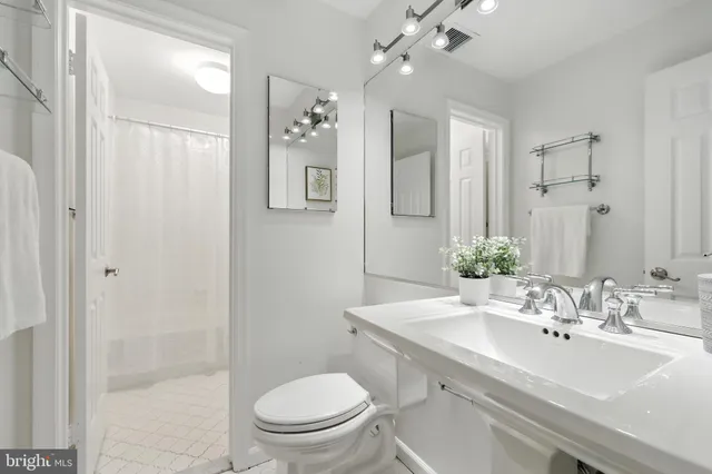 $500,000 | 2138 California Street Northwest, Unit 505, Washington, DC 20008