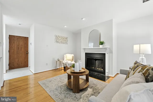$500,000 | 2138 California Street Northwest, Unit 505, Washington, DC 20008