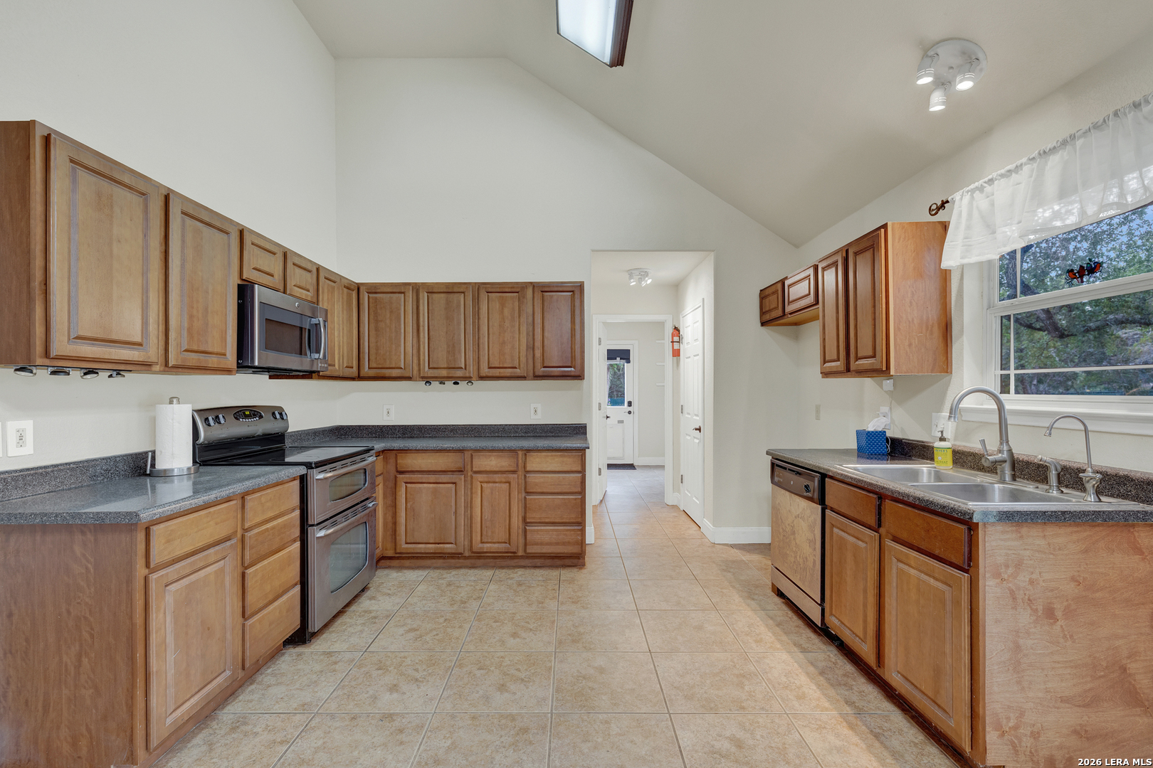 1840 Rustic Oak Lane Spring Branch, TX 78070 - Photo 35 of 50