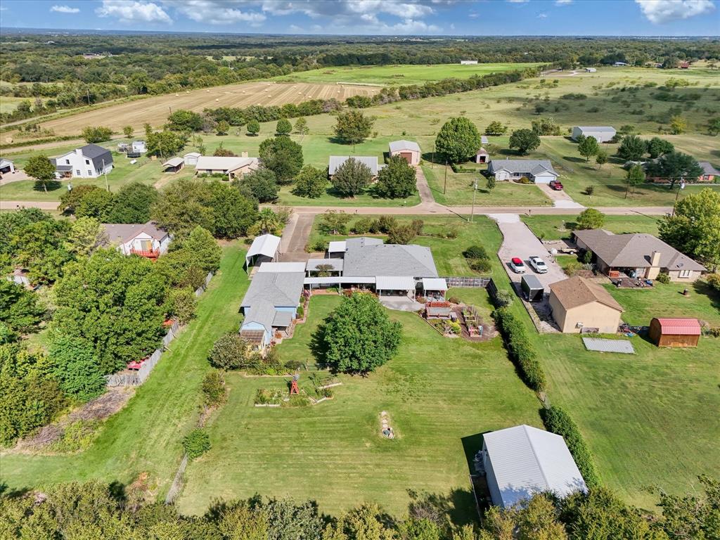107 Fort Graham Circle Waco, TX 76705 - Photo 37 of 40 Overview of rural landscape from the back of property