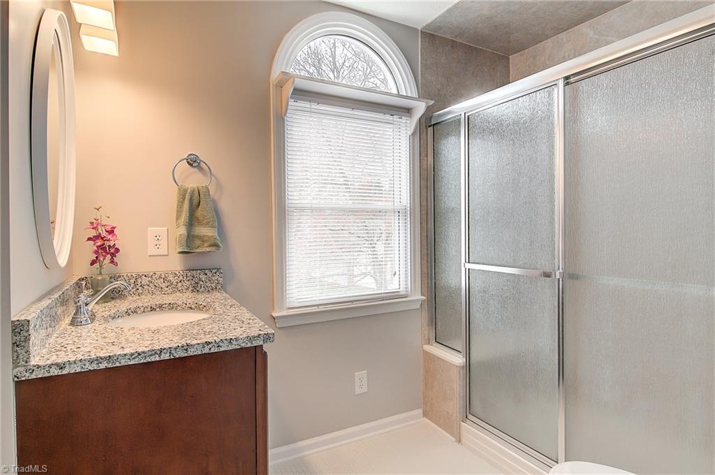 4307 Chilton Way High Point, NC 27265 - Photo 20 of 29 Gallery Image 20