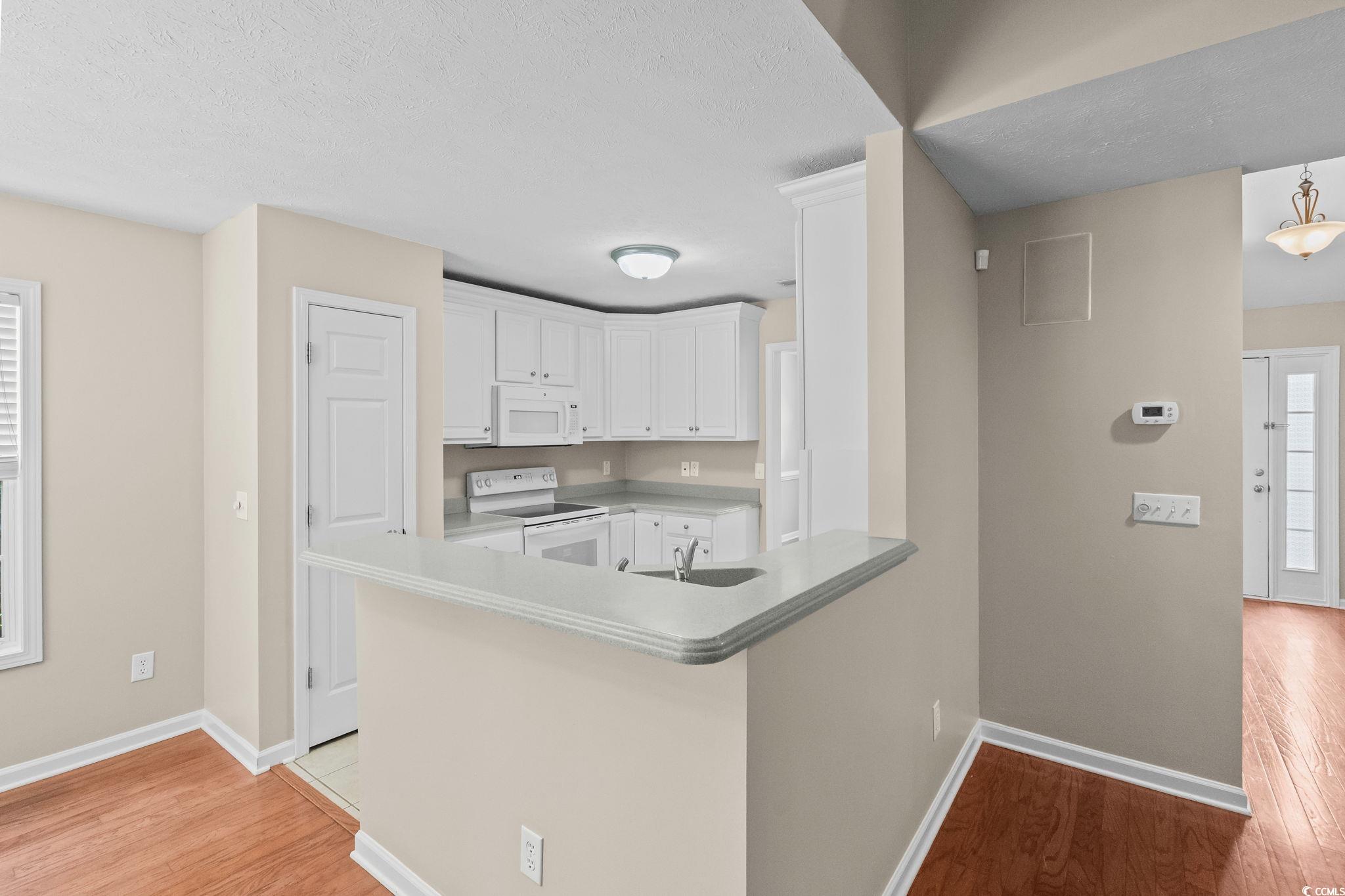 5008 Hayes Bay Court Murrells Inlet, SC 29576 - Photo 8 of 40 Gallery Image 8
