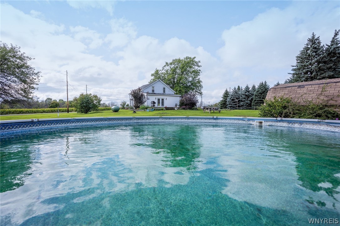 9547 Ridge Road Darien, NY 14036 - Photo 12 of 40