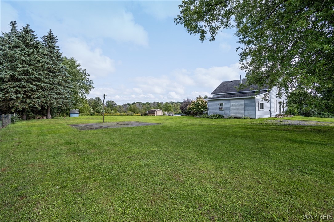 9547 Ridge Road Darien, NY 14036 - Photo 16 of 40