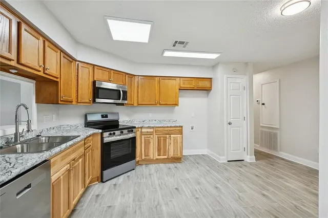 $200,000 | 501 Manchester Lane,, Laplace, LA 70068