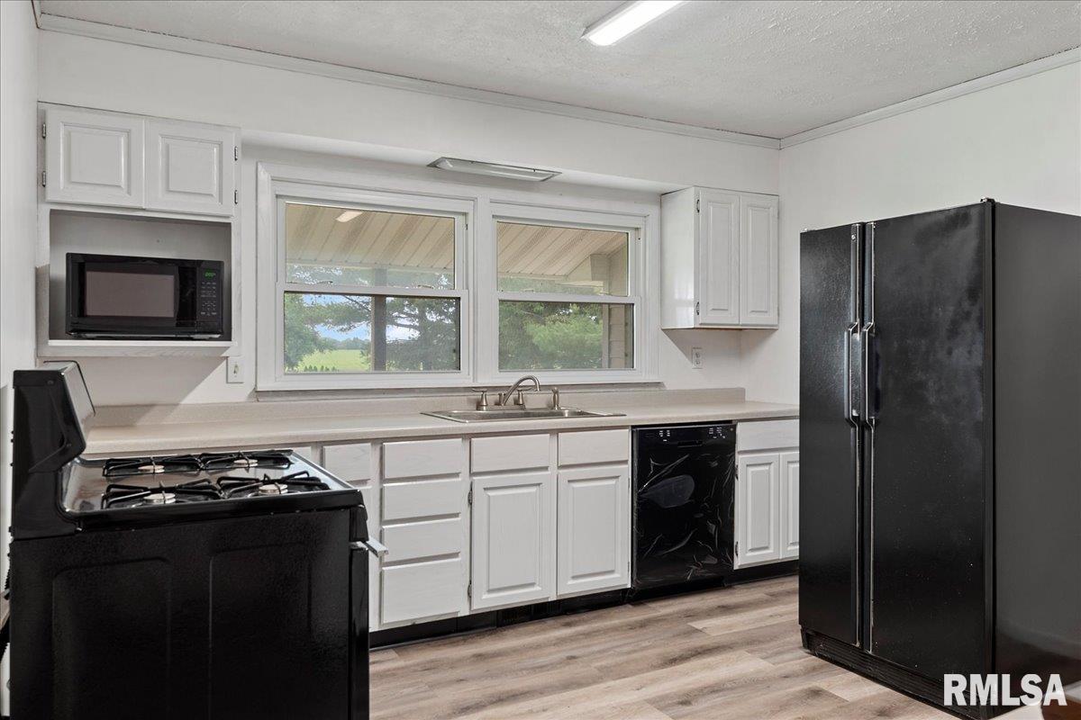 2410 Old State Road Jacksonville, IL 62650 - Photo 12 of 50