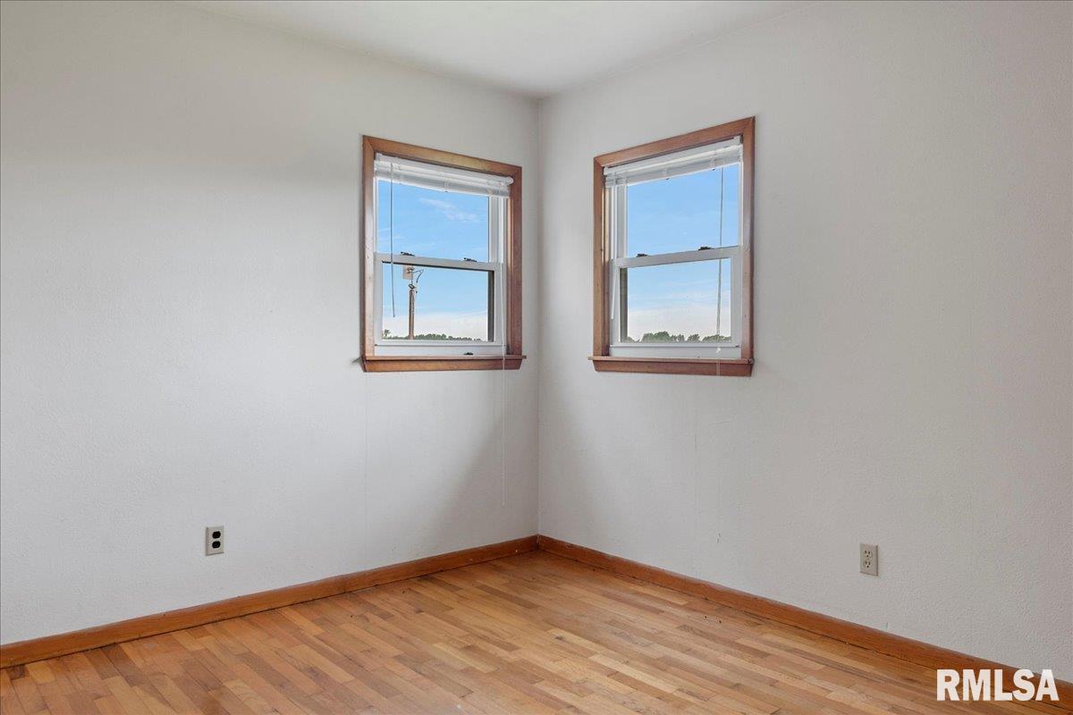 2410 Old State Road Jacksonville, IL 62650 - Photo 15 of 50