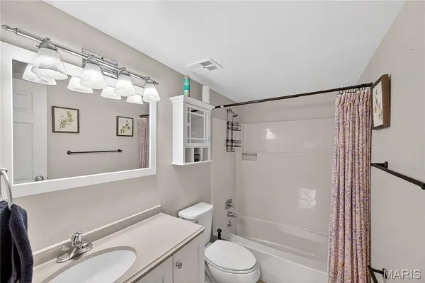 $117,500 | 1465 Heritage Landing, Unit 35, St. Charles, MO 63303