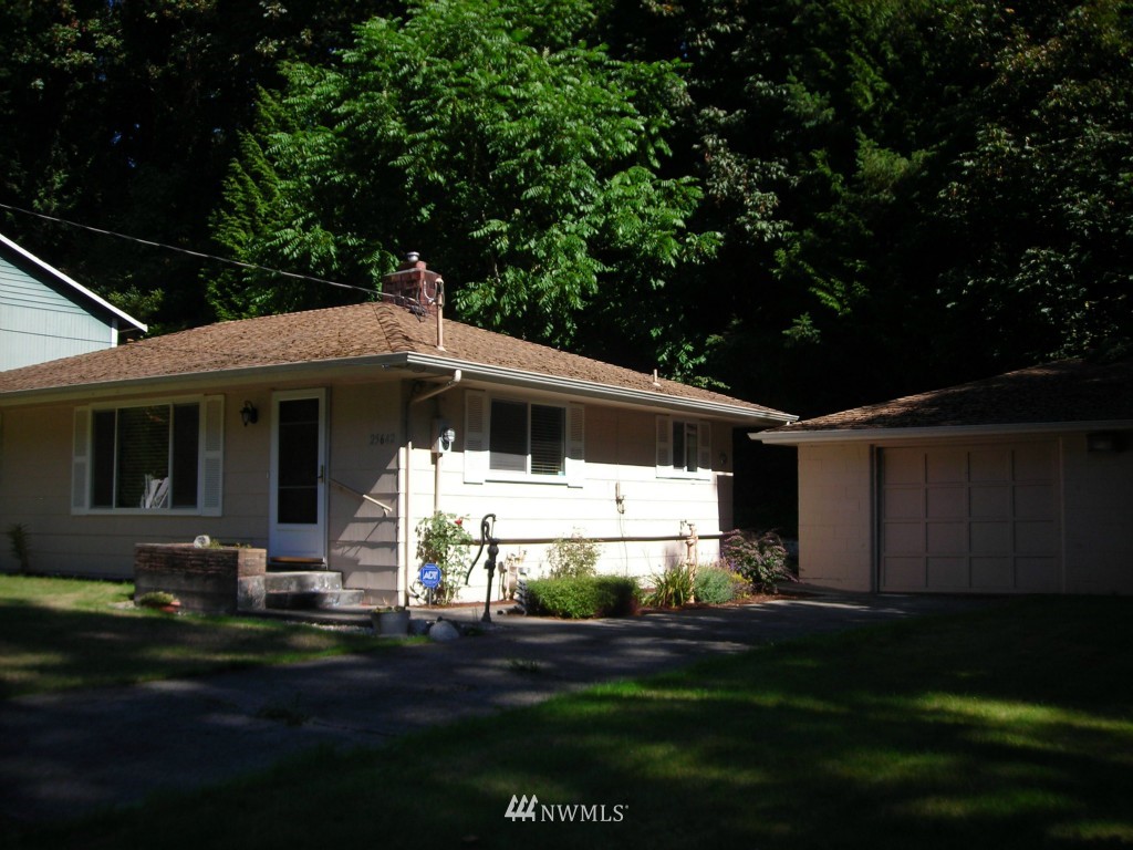 25642 Lake Fenwick Road Kent, WA 98032 - Photo 1 of 23 Gallery Image 1