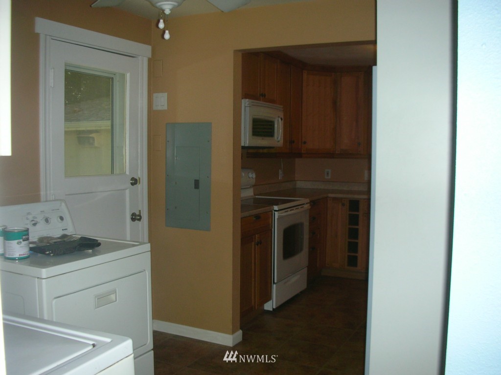 25642 Lake Fenwick Road Kent, WA 98032 - Photo 13 of 23 Gallery Image 13