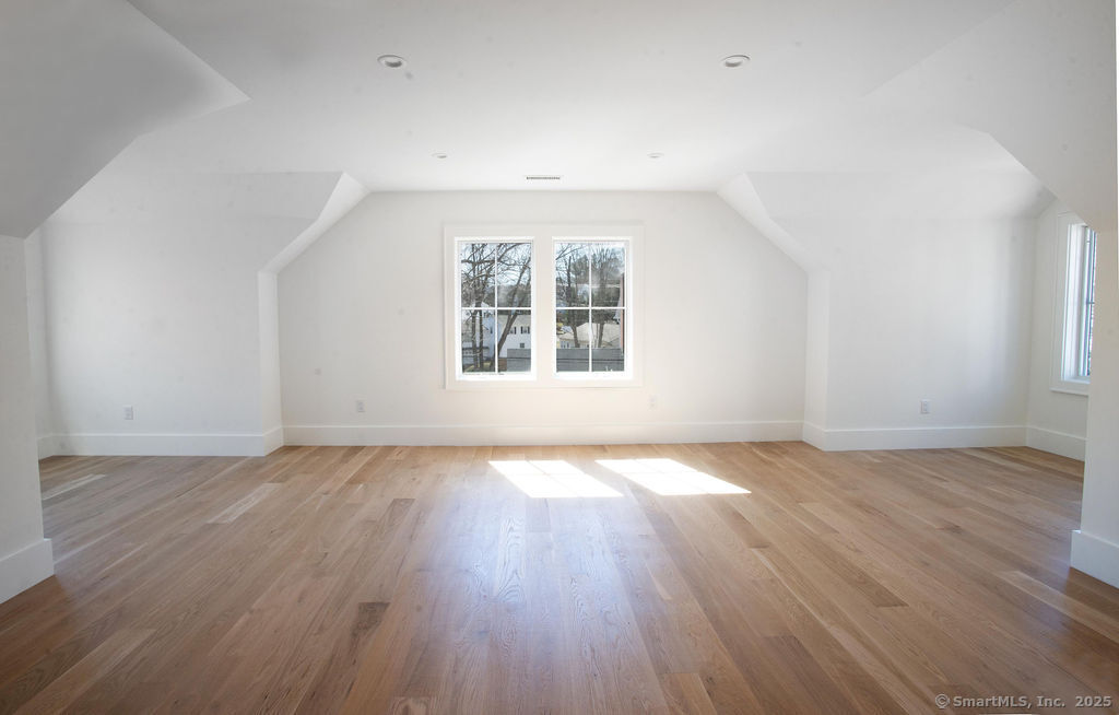6 Down River Road, Unit B New Canaan, CT 06840 - Photo 29 of 39 Third Floor Bonus Room