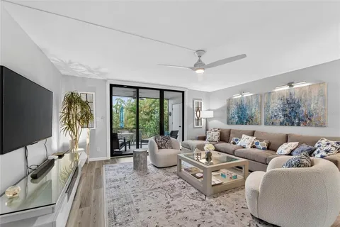 $900,000 | 828 Bayport Way, Longboat Key, FL 34228