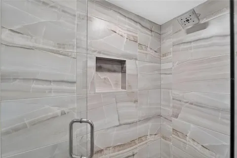 $900,000 | 828 Bayport Way, Longboat Key, FL 34228