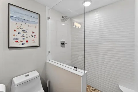 $900,000 | 828 Bayport Way, Longboat Key, FL 34228