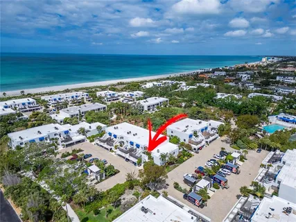 $900,000 | 828 Bayport Way, Longboat Key, FL 34228