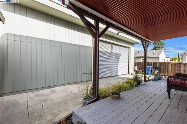 $1,300,000 | 1672 Crescent Avenue, Castro Valley, CA 94546