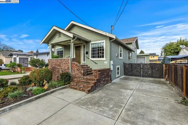 $1,300,000 | 1672 Crescent Avenue, Castro Valley, CA 94546