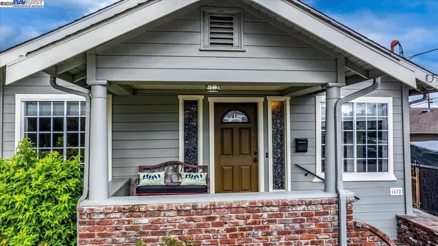 $1,300,000 | 1672 Crescent Avenue, Castro Valley, CA 94546