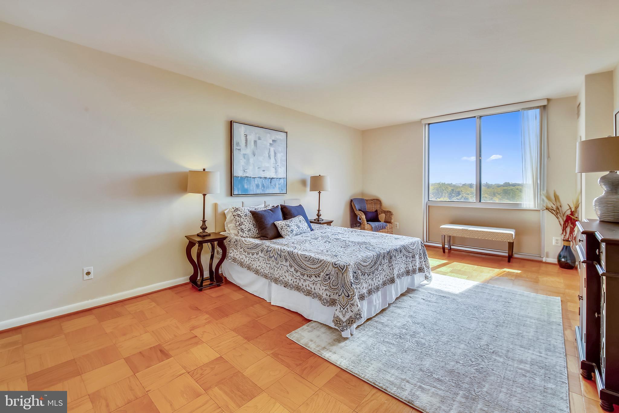 5101 River Road, Unit 1406 Bethesda, MD 20816 - Photo 17 of 30 MASTER BEDROOM