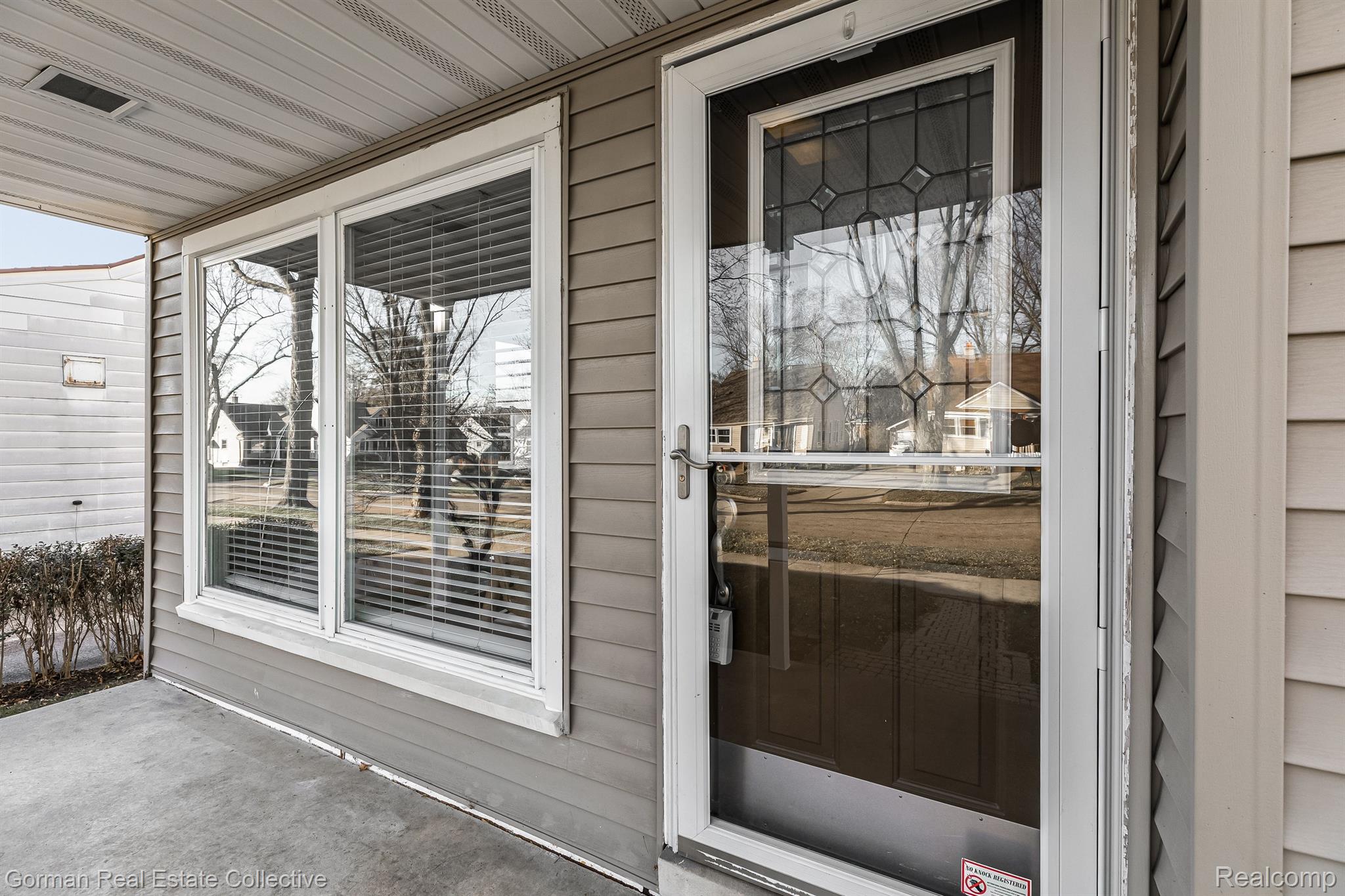 1323 Oakley Road Clawson, MI 48017 - Photo 27 of 28 Gallery Image 27