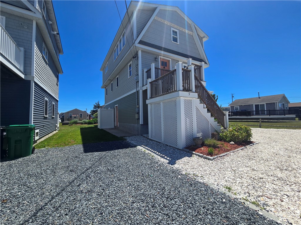 9 Arbeth Road Narragansett, RI 02879 - Photo 4 of 49