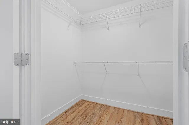 a bathroom with a toilet