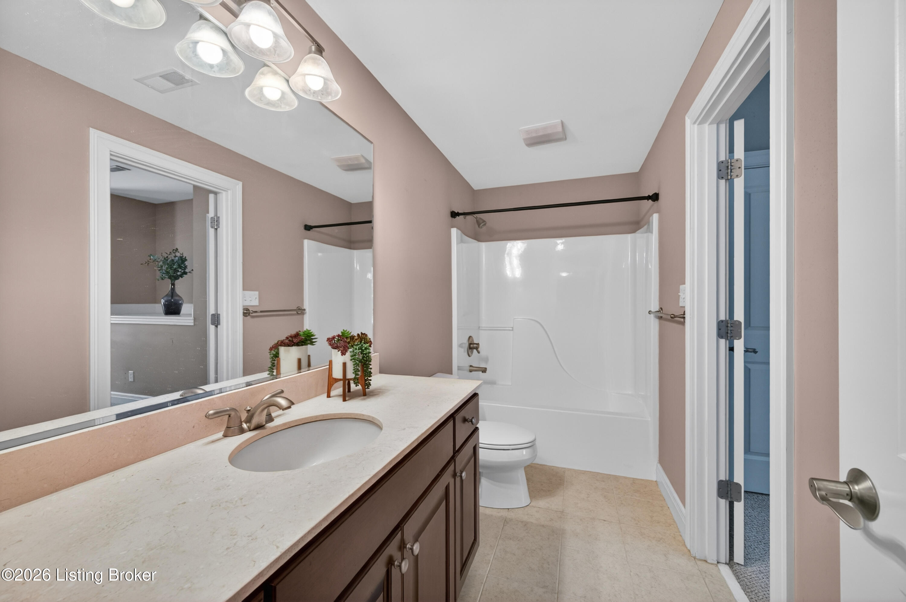 12307 Ridgeview Drive Goshen, KY 40026 - Photo 59 of 79 Full Bath