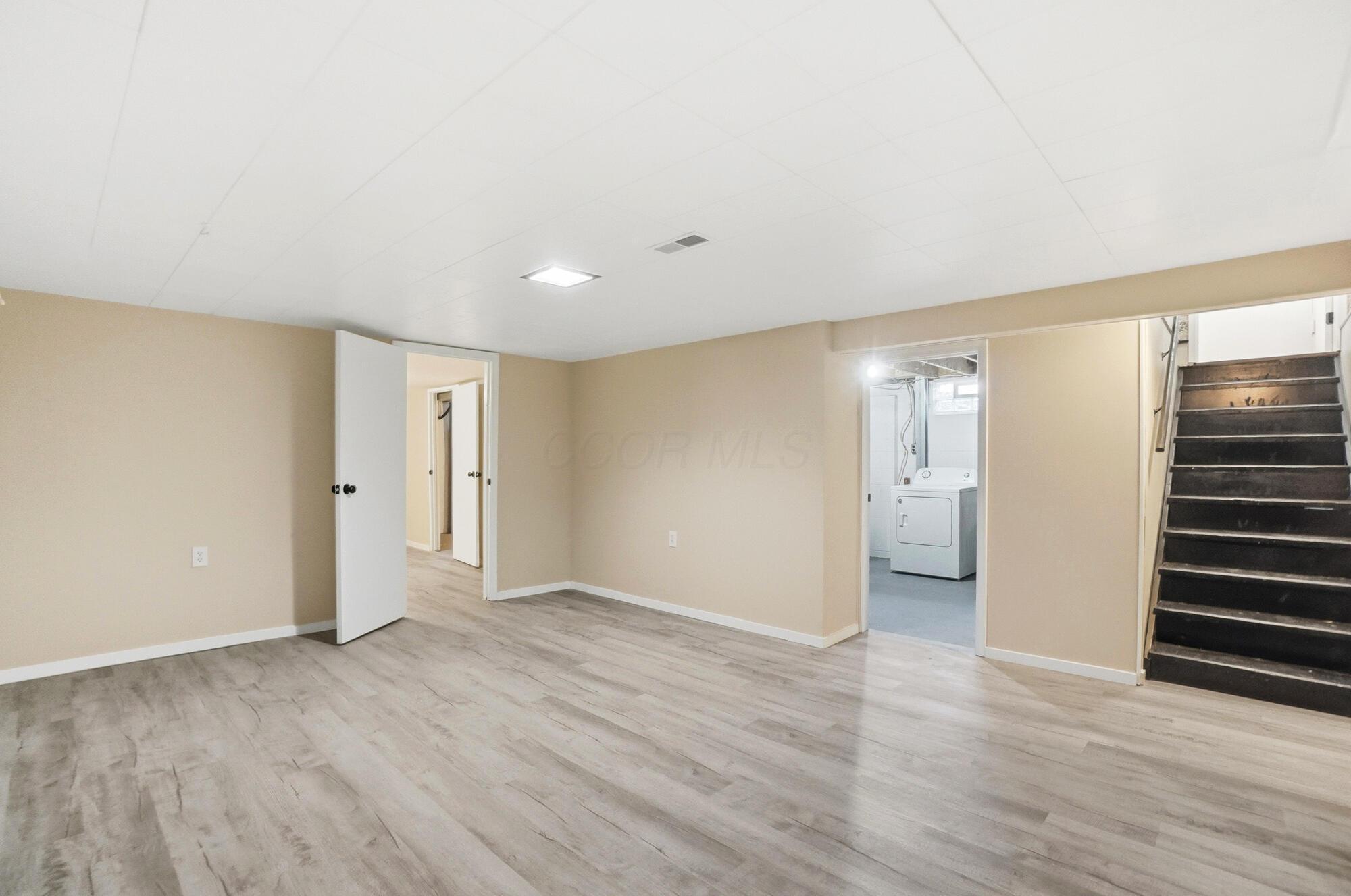 3814 Clime Road Columbus, OH 43228 - Photo 23 of 38 025