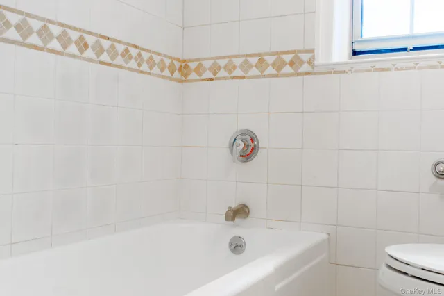 $459,000 | 7 Chateaux Circle, Unit 7E, Scarsdale, NY 10583