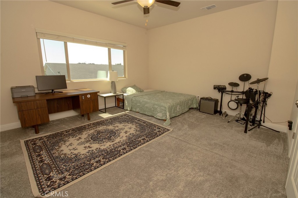 2482 Valdes Drive Merced, CA 95340 - Photo 21 of 46 Second room