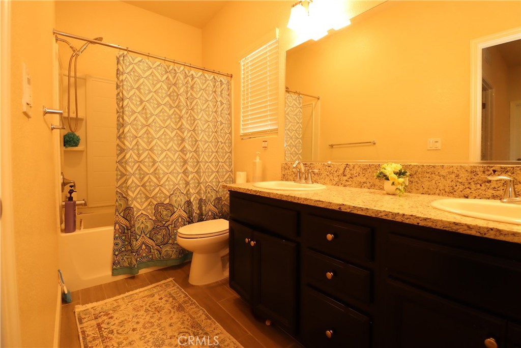 2482 Valdes Drive Merced, CA 95340 - Photo 41 of 46