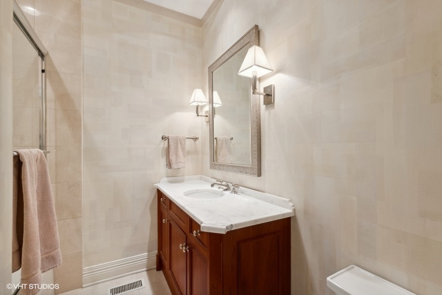 710 South County Line Road Hinsdale, IL 60521 - Photo 43 of 63