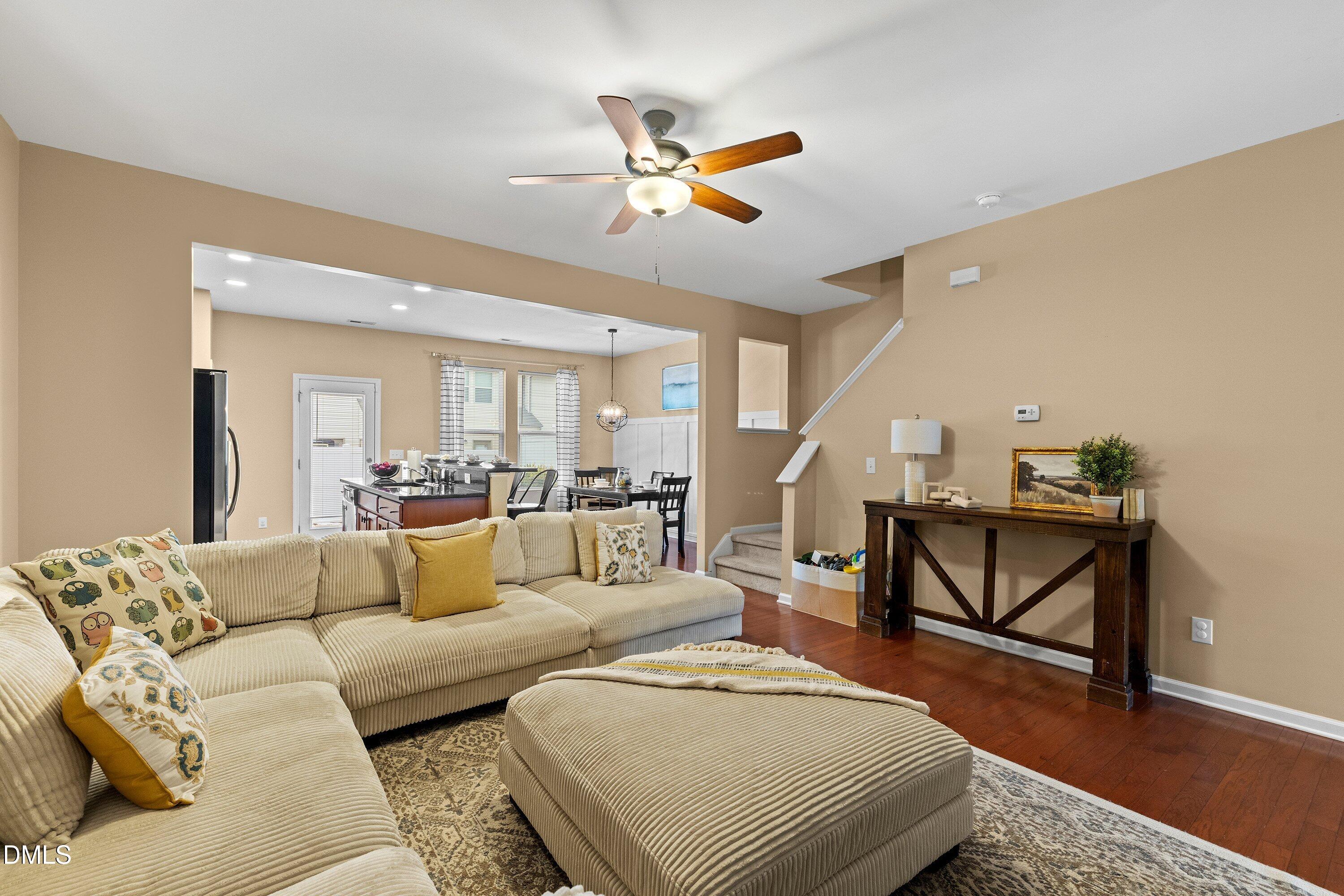 305 Leighann Ridge Lane Rolesville, NC 27571 - Photo 5 of 35 305 Leighann Ridge Ln_1381