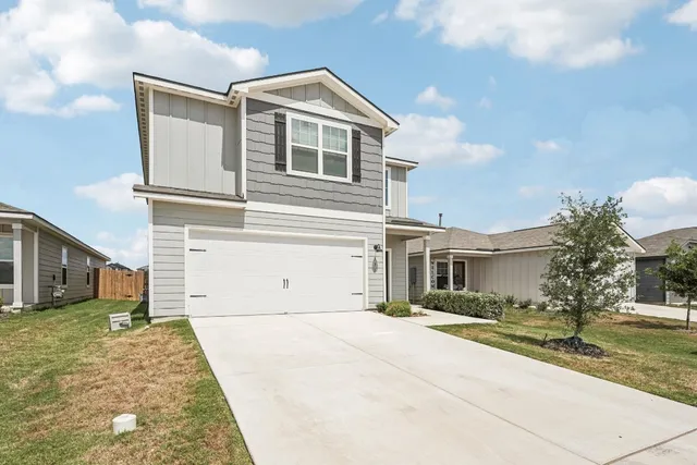 $399,999 | 571 Aplite Pass, Maxwell, TX 78656