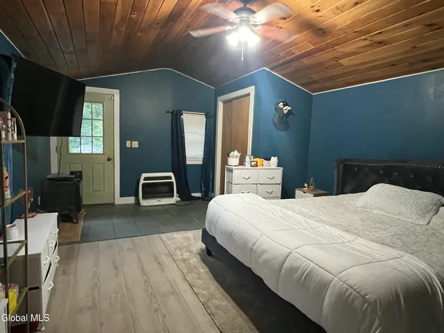 $220,000 | 20 Elm Street, Granville, NY 12832