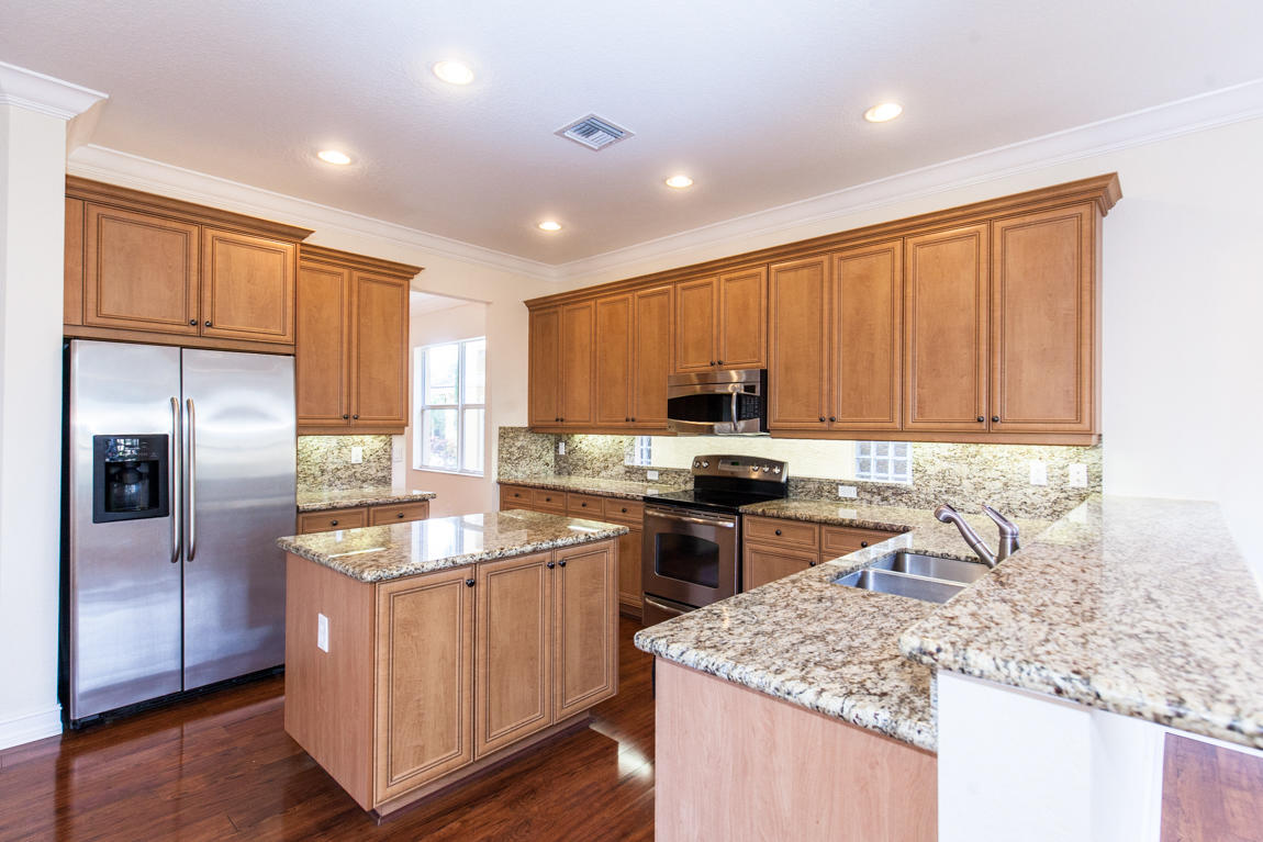 7901 Emerald Winds Circle Boynton Beach, FL 33473 - Photo 11 of 49 7901 Emerald Winds Cir-513