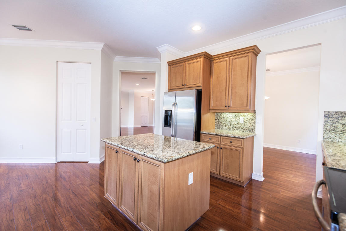 7901 Emerald Winds Circle Boynton Beach, FL 33473 - Photo 9 of 49 7901 Emerald Winds Cir-511