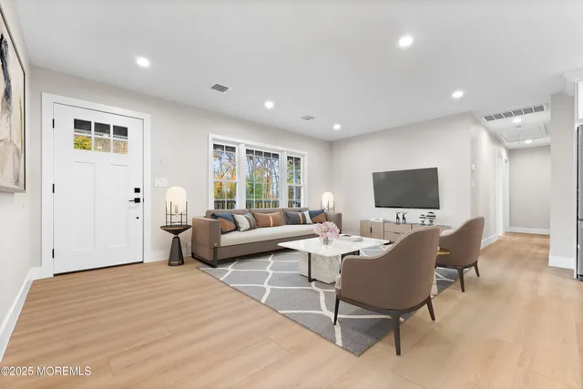 $699,000 | 75 Ohio Avenue, Middletown, NJ 07758