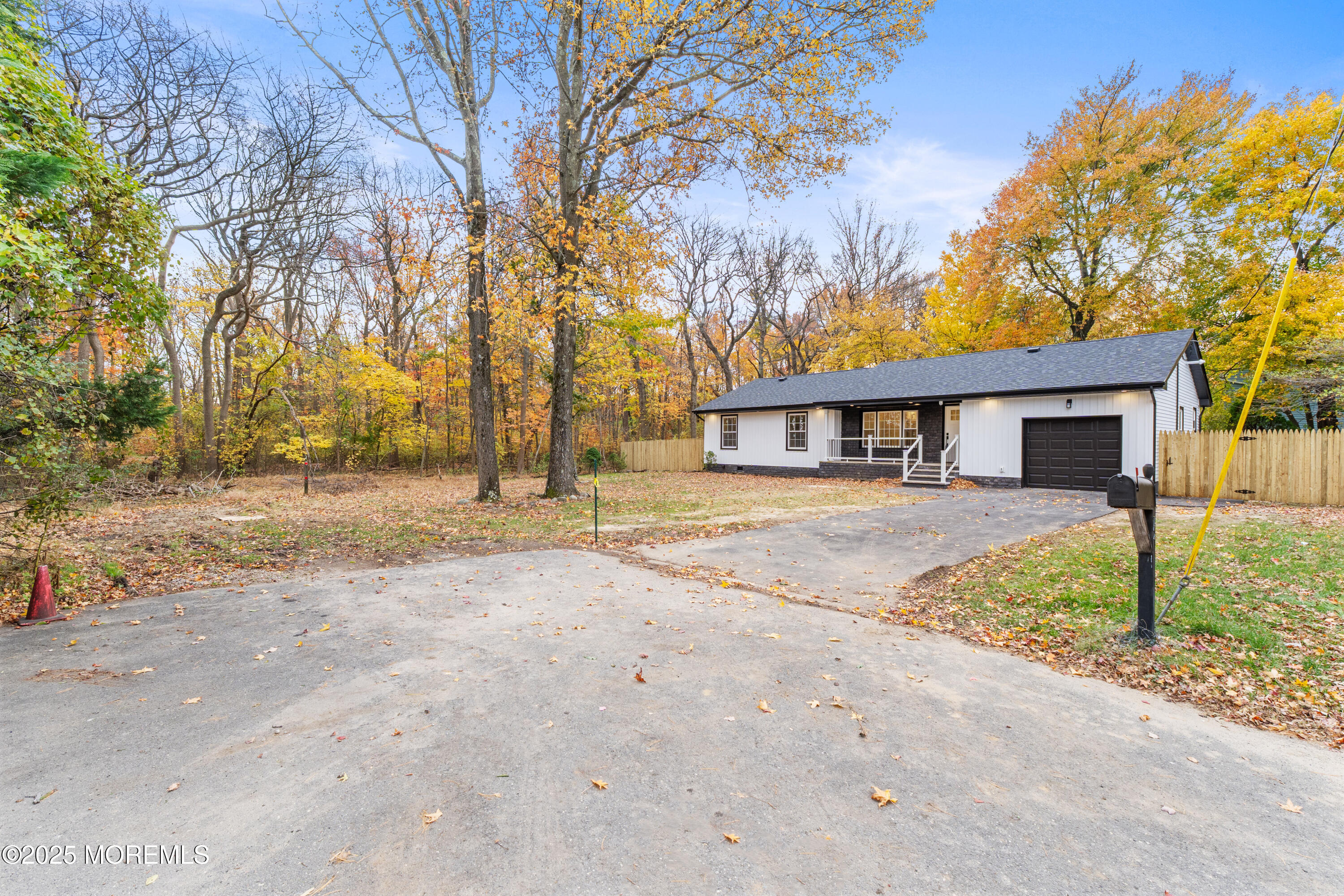 75 Ohio Avenue Middletown, NJ 07758 - Photo 2 of 40 front view of a house with a dry yard