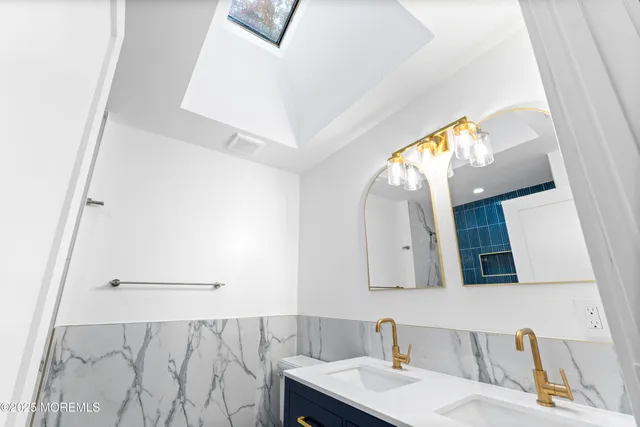 $699,000 | 75 Ohio Avenue, Middletown, NJ 07758